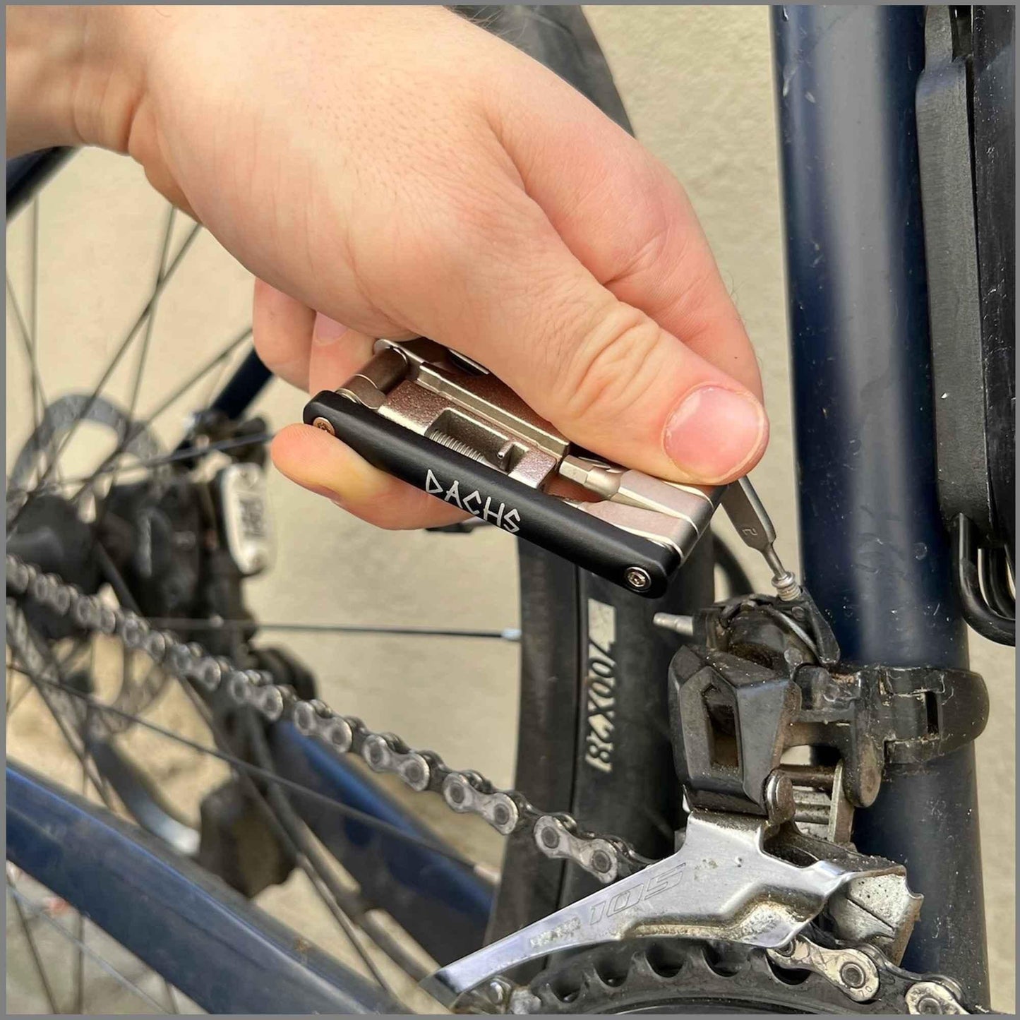 DACHS Mini Multitool with 18 Functions - 18-in-1 compact Multi-Tool DACHS Road-cycling - Radsport