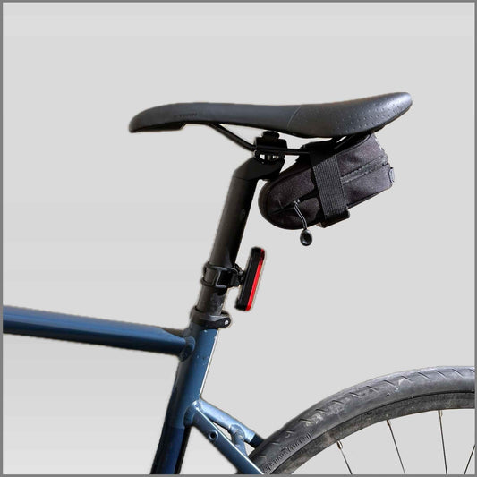 DACHS Mini Saddlebag with Magnetic Clip & Light Holder DACHS Road-cycling - Radsport