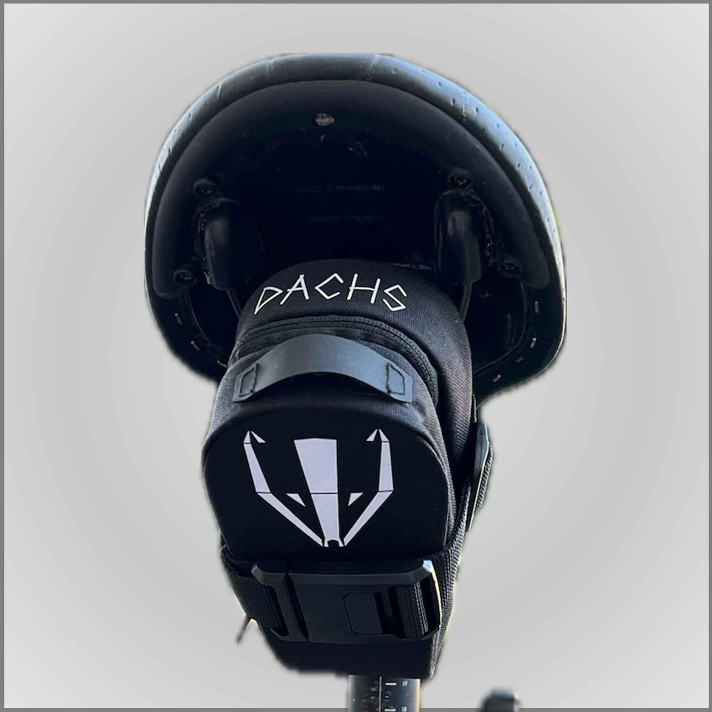 DACHS Mini Saddlebag with Magnetic Clip & Light Holder DACHS Road-cycling - Radsport